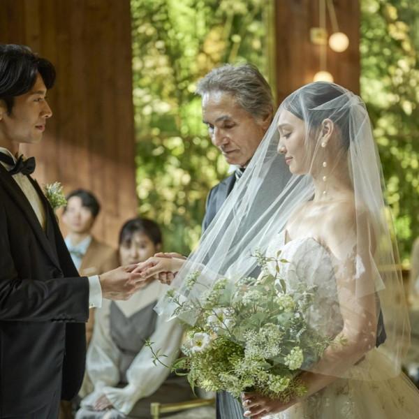 公式HPからのご予約でカタログギフトプレゼント