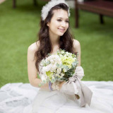 専属のドレスコーディネーターが当日までご新婦様をしっかりサポートいたしますので、ご不安なことは何でもご相談ください。