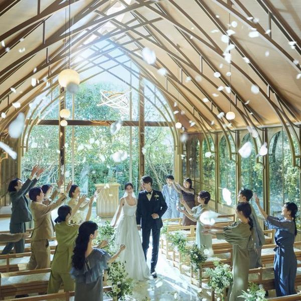 公式HPからのご予約、来館でギフトプレゼント
