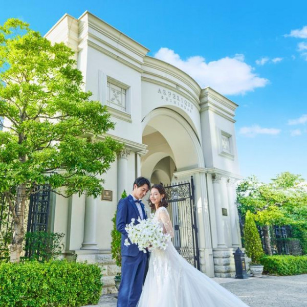 公式HPからのご予約、来館でギフトプレゼント