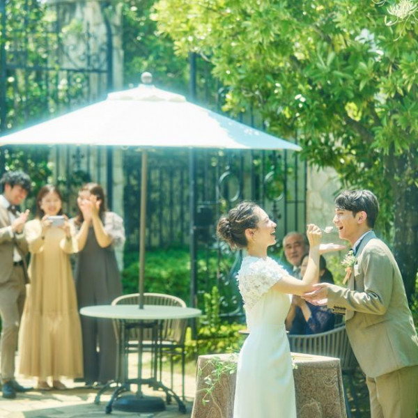 公式HPからのご予約でカタログギフトプレゼント