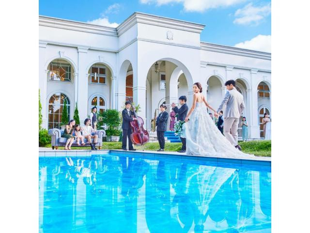 【柏駅から車で5分】森に佇む開放的なプール付きガーデンが魅力の貸切邸宅