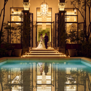 大人なロマンチックな空間で特別なひと時を過ごそう。|アーヴェリール迎賓館（岡山）/テイクアンドギヴ・ニーズウェディングの写真(53892504)