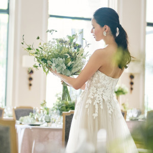 普段と違った雰囲気でゲストを魅了しちゃおう|アーヴェリール迎賓館（岡山）/テイクアンドギヴ・ニーズウェディングの写真(53892411)