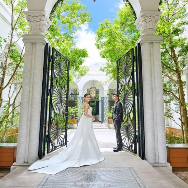 公式HPからのご予約でカタログギフトプレゼント