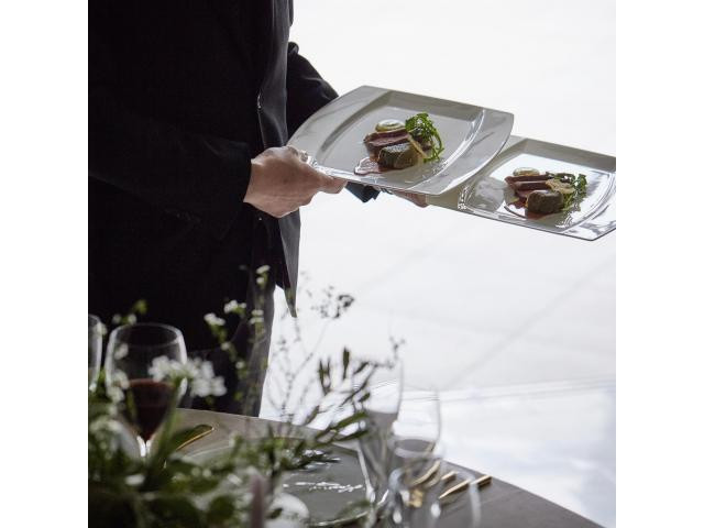 【1件目成約限定】ドレス20万円分&挙式料10万円分ご優待