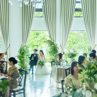 ◆申込特典◆挙式料20万円・装花10万円・演出10万円など!最大120万円分限定特別優待をご用意♪