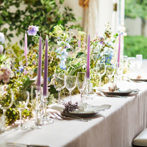 テーブルを彩るお花で会場の雰囲気が変わります|アーヴェリール迎賓館 姫路の写真(4997982)
