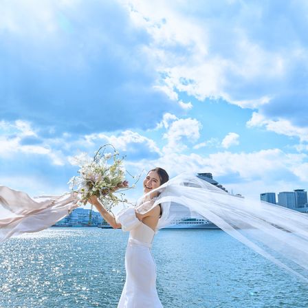 神戸らしさと非日常が溶け合う、贅沢な一日を|ニーズ神戸三宮 by T&G WEDDING(旧 ベイサイド迎賓館 神戸)の写真(52531987)