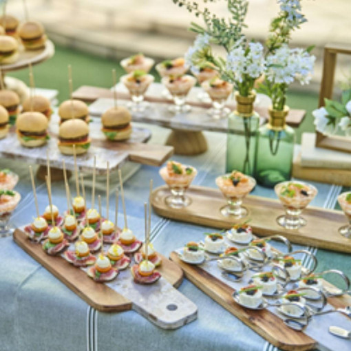 ベイサイド迎賓館（神戸）/テイクアンドギヴ・ニーズウェディング