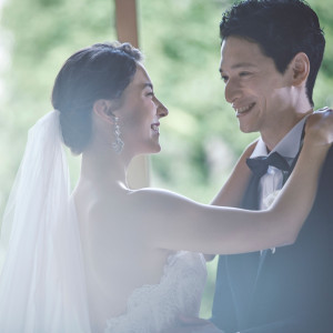 花嫁の笑顔・涙を感じる距離の近さに一体感が高まる|山手迎賓館(横浜)の写真(7328322)