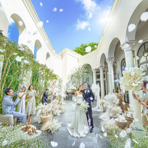 リニューアルしたガーデンで憧れのひとときを