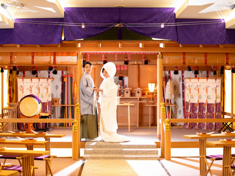 「縁結びの神」出雲大社の御分祀で、伝統的な挙式を…