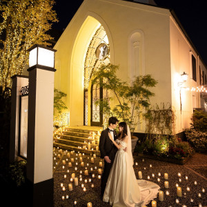 上品なキャンドルのゆらめきが幻想的な雰囲気を演出|南青山ル・アンジェ教会の写真(53322886)