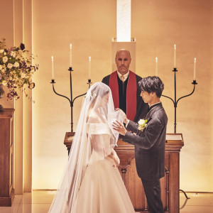 【専任牧師と事前カウンセリング】結婚への想いを牧師と共有し、おふたりの想いを大切にした挙式の時間に|南青山ル・アンジェ教会の写真(53321999)