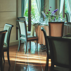 イタリアの一軒家をイメージして造られた館内は、タイル・インテリアなど細部までこだわりが|南青山ル・アンジェ教会の写真(53430525)