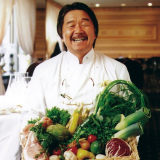 オーナーシェフ・坂井宏行氏の料理への思いが詰まったレストラン。