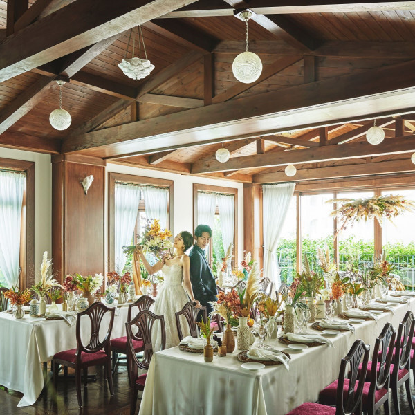 「エトゥルスキ」招待人数に合わせてお部屋を貸切にできることで、ゲスト満足度も期待できるレストラン