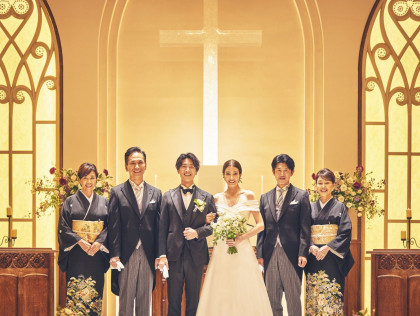 創業100周年を迎えた
「TAKAMI BRIDAL」
各分野のプロが集い、おもてなし