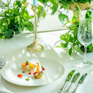 料理人たちが、惜しむことなく手間暇かけて作る婚礼料理は料理人の誇りでもあります|FOREST TERRACE 明治神宮・桃林荘の写真(52200009)