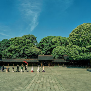 澄み渡る空気と壮大な自然美とに抱かれる【明治神宮での神前挙式】|FOREST TERRACE 明治神宮・桃林荘の写真(52199466)