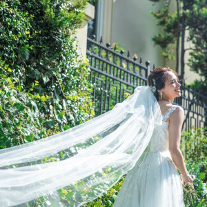 純白のドレスが映える緑いっぱいの会場です|ホテルグランドティアラ南名古屋の写真(11790580)
