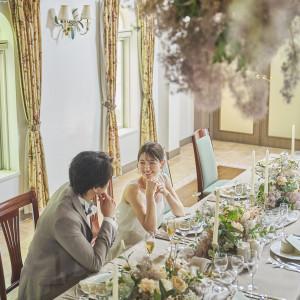ナチュラルで可愛いコーディネート|旧軽井沢礼拝堂 旧軽井沢ホテル音羽ノ森の写真(44596784)