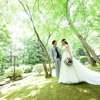 11月~3月、7・8月のご結婚式をご検討中の方へ!ドレス&タキシードを50%OFFでご案内♪