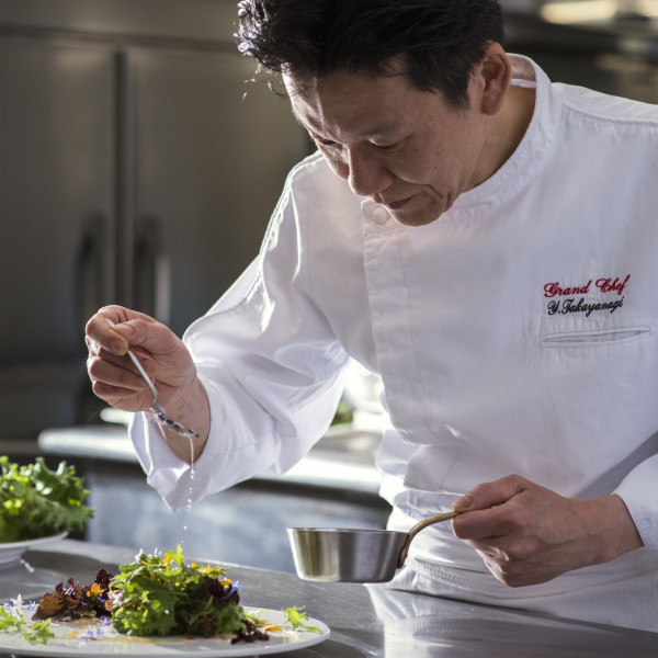 地元の方にも愛されるシェフのお料理