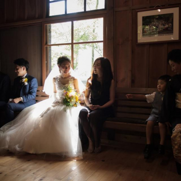 軽井沢の歴史的な建造物で叶える挙式