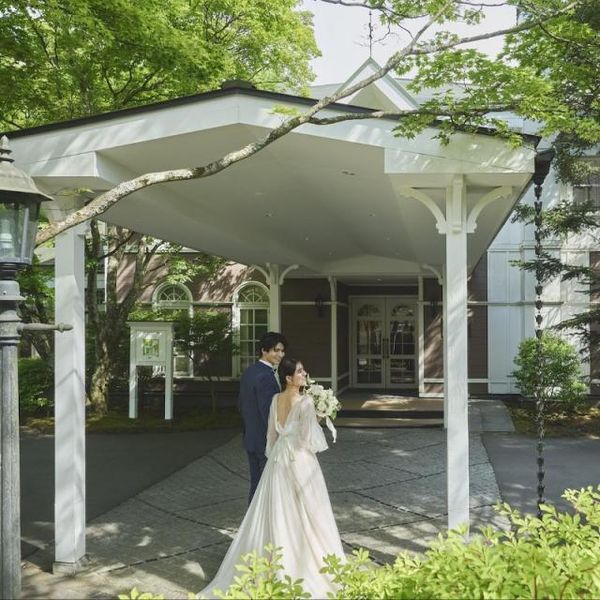 人気シーズン＆クラシカルリゾートで結婚式