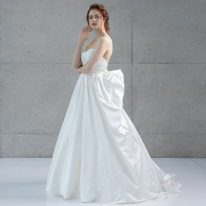 憧れもトレンドも詰め込んだ一着で、最高に美しい花嫁姿を叶えます|アルモニーアンブラッセ イットハウスの写真(10818069)