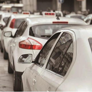 ご来館時のタクシー代プレゼント(3,000円まで)