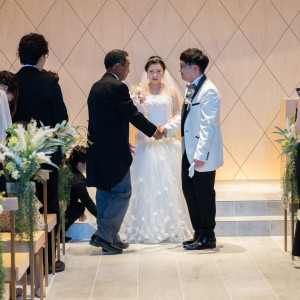 新郎様と新婦お父様の男の約束！|ガーデンベルズ宮崎の写真(44734741)