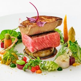 【ギフト券1万円】とろけるフォアグラ×和牛試食〈森の邸宅W体験〉