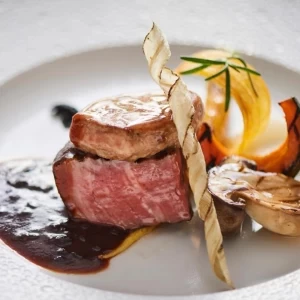 【ギフト1万円】とろけるフォアグラ×和牛試食〈森の邸宅W体験〉