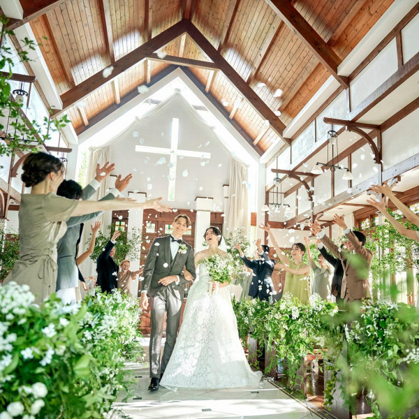 Orange Vert（オランジュ：ベール）○BRASSグループの結婚式｜特徴と