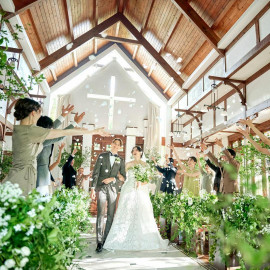 《ギフト1万円付》森のチャペル×贅沢3万試食×緑溢れる貸切邸宅