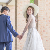 『はじまりの場所』私たちの使命。 それは、新しい人生を描こうとするおふたりの 最高の結婚式を創りあげること。この街で暮らすおふたりの豊かな人生のはじまりの場所になること。