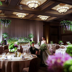 天井高8mを誇る披露宴会場では音響照明演出も思いのまま|ホテル日航熊本の写真(49597733)