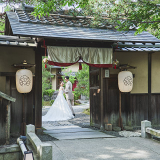 【120万円特典】お衣裳特別プラン・新郎新婦様お衣裳最大50万円分・お色直しお衣裳50% OFFなど