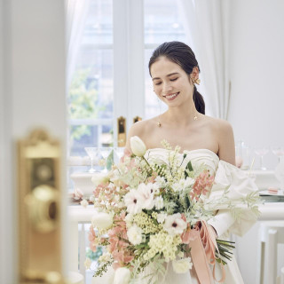 【申込み特典】新作ドレス20万円分プレゼント