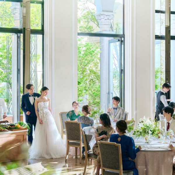 少人数でも邸宅一軒家を丸ごと貸し切って、ゆったりとしたウェディングを♪