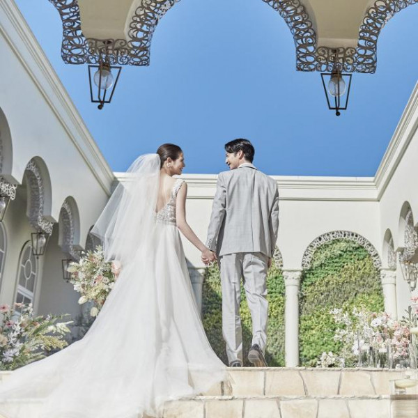 タクシーチケットや送迎バスなどアクセスフルサポート!最寄り駅から徒歩1分でゲストにもわかりやすい