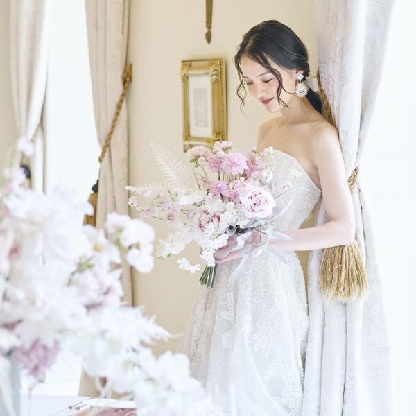 ドレスのラインナップは2000着以上！