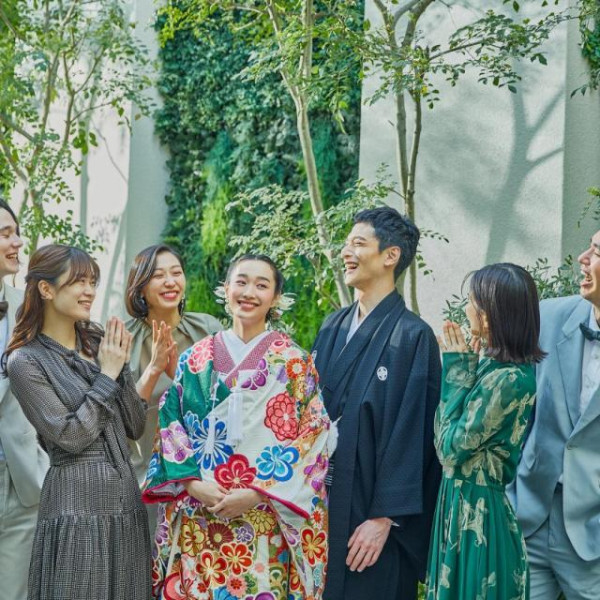 プール付きガーデンでの演出が素敵♪