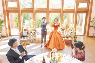 お色直し再入場|VILLA de ESPOIR  ～エスポワール～の写真(54088813)