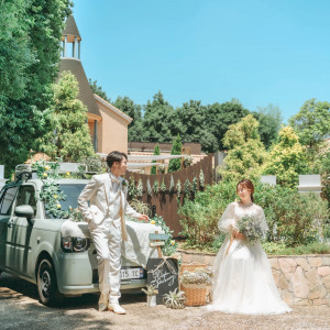 愛車をエントランスに、自分の"好き"でゲストをお出迎え|VILLA de ESPOIR  ～エスポワール～の写真(51819036)