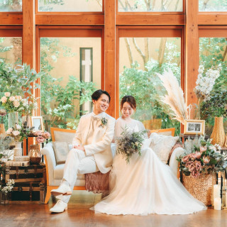 挙式後はドレスでパーティー