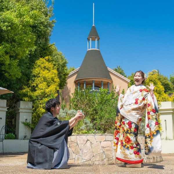 結婚の記念としてはもちろんのこと前撮り撮影としても人気結婚式の招待状やウエルカムボードに◎